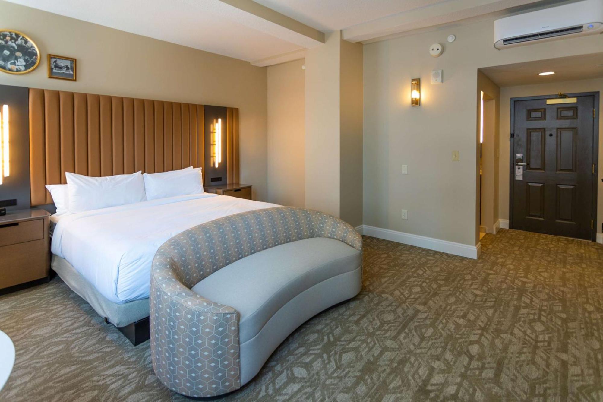 Hotel Flor Tampa Downtown, Tapestry Collection By Hilton Exterior photo